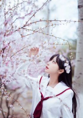 挺进白嫩风韵嫩岳的身体视频
